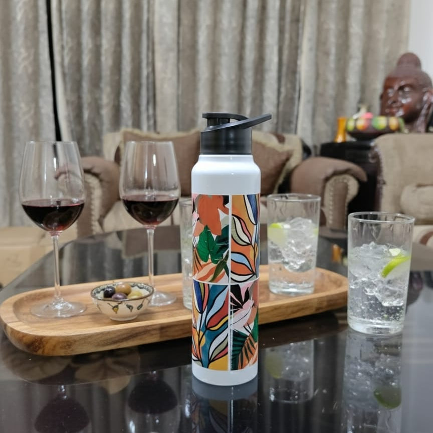 Classic Flip-Top Water Bottle with Floral Nature Print – Leak-Proof Bottle for Travel & Daily Use